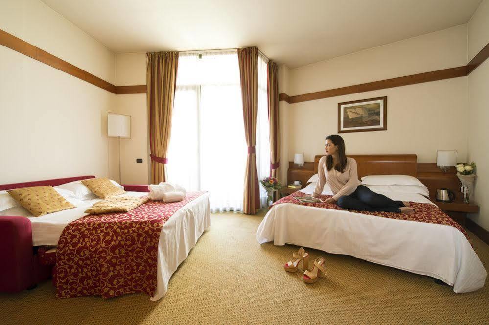 Milanore Hotel By Diva Hotels Cinisello Balsamo Esterno foto